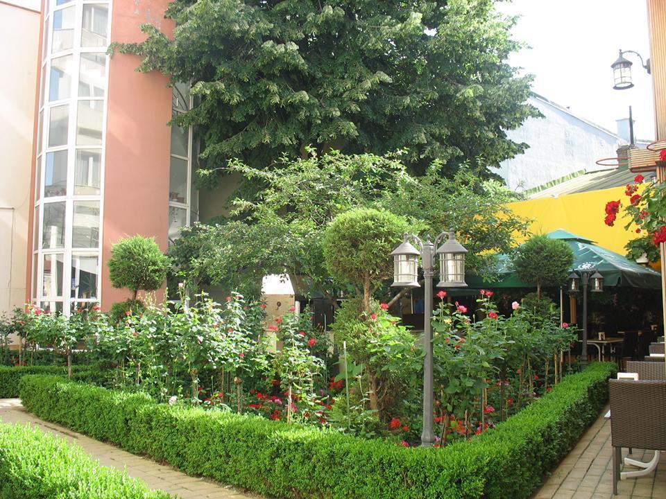 Marshal Hotel Bukarest Eksteriør billede