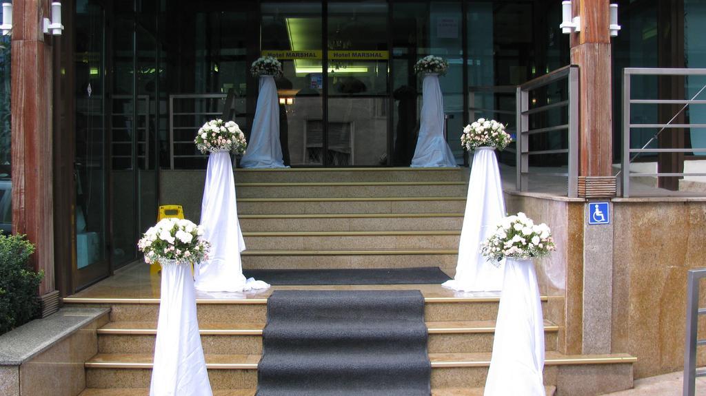 Marshal Hotel Bukarest Eksteriør billede